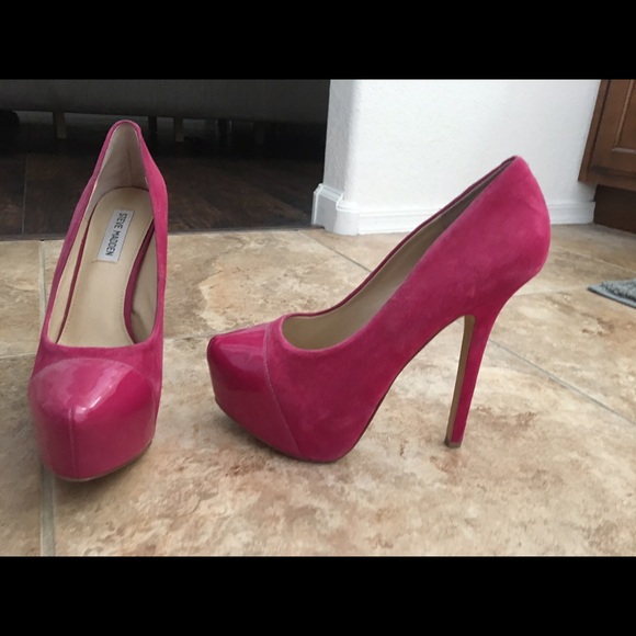 Steve Madden Shoes - Steve Madden Fuchsia Pink Patent & Suede Platform Pumps